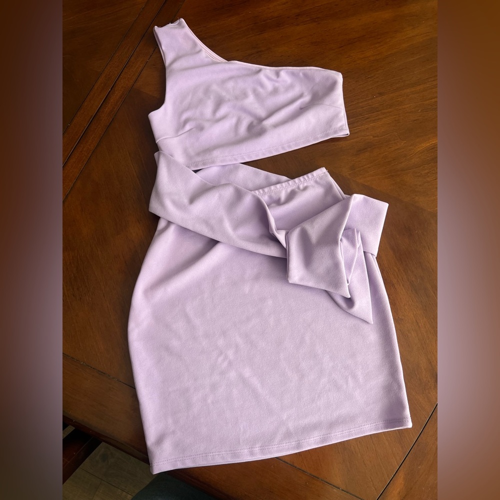 Blue Blush Lilac One-Shoulder Top